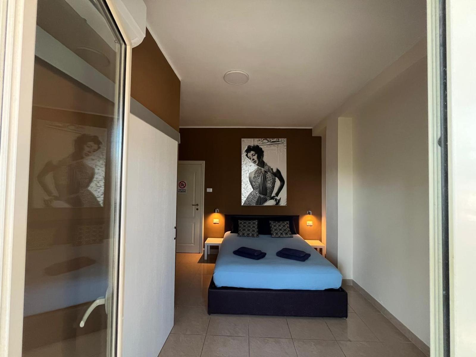 La Dimora Degli Artisti Bed & Breakfast เปสการา ห้อง รูปภาพ